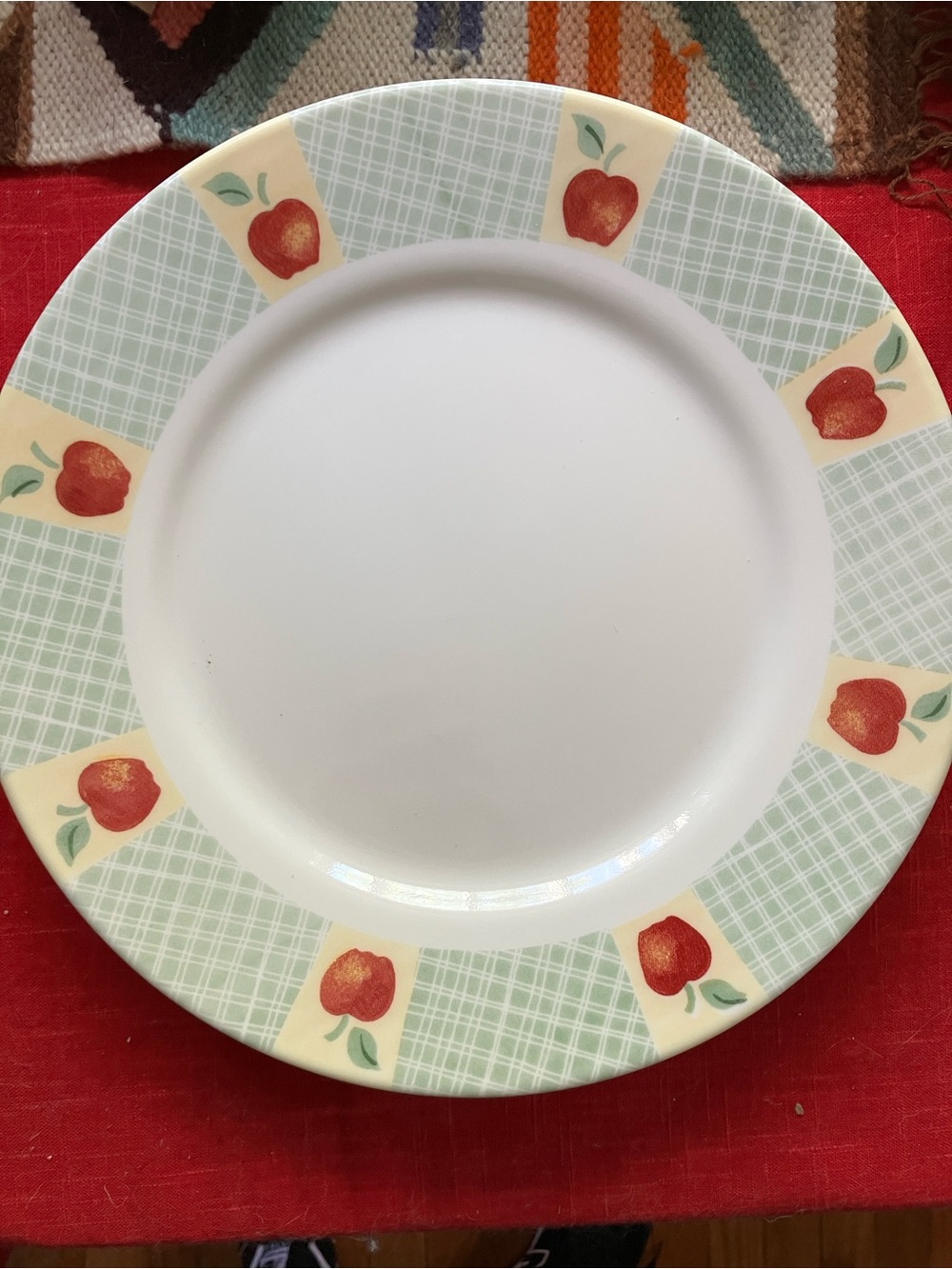 SWEET 😍Hedgehog Corelle Ware Place Setting -
3 Pieces - Picture 6 of 10